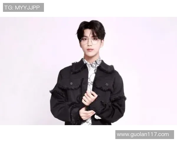 当篮球巨星邂逅绿茵传奇激情碰撞点燃跨界运动新篇章 当篮球巨星邂逅绿茵传奇激情碰撞点燃跨界运动新篇章